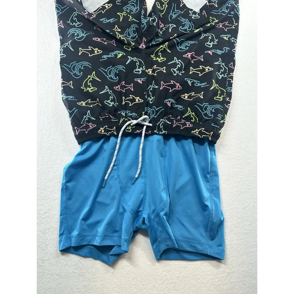 Member's Mark Men's Resort Swim‎ Trunks Small  Dolphin & Alligator Print